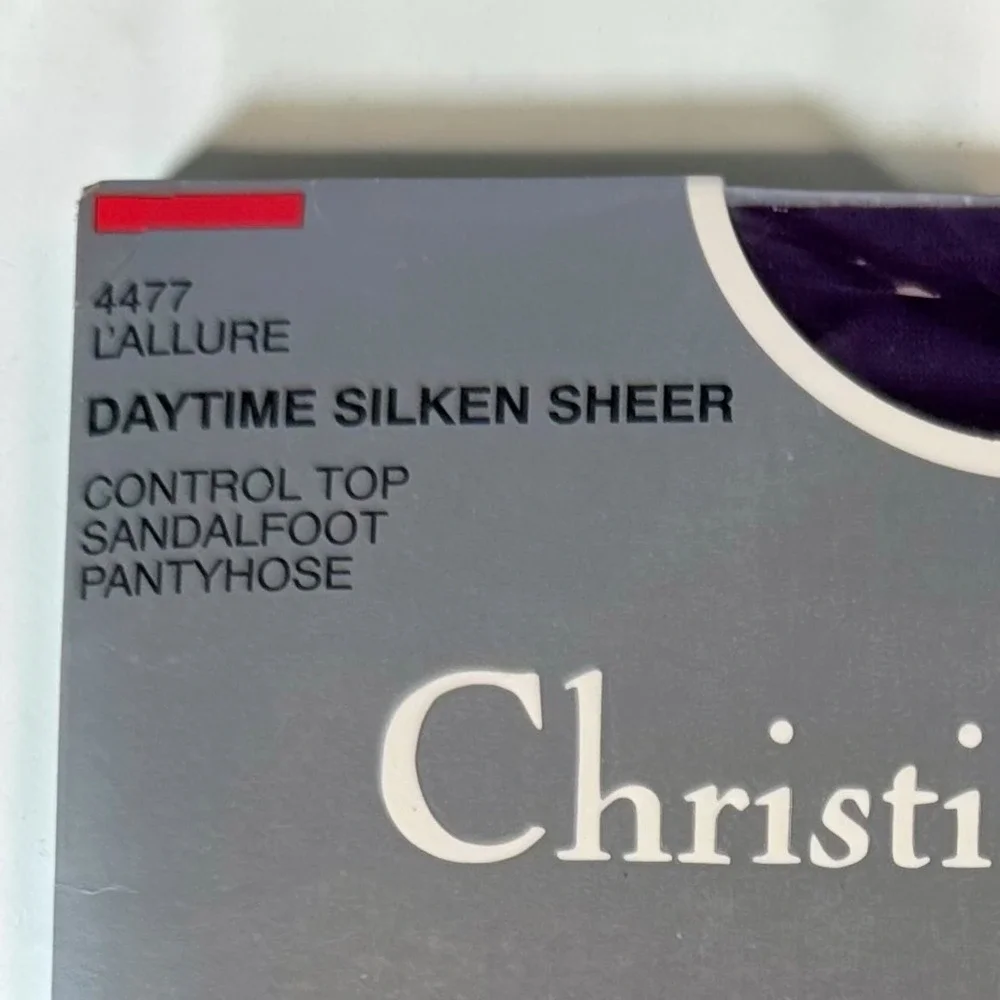 NOS Vintage Christian Dior Diorissimo Pantyhose Medium Aubergine Purple Stocking